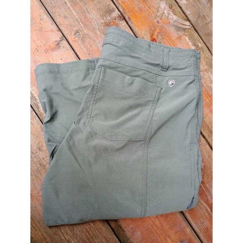 Kuhl Women's Size 12 Green Nylon Straight Leg Trekr Capri Outerwear Summer Pants